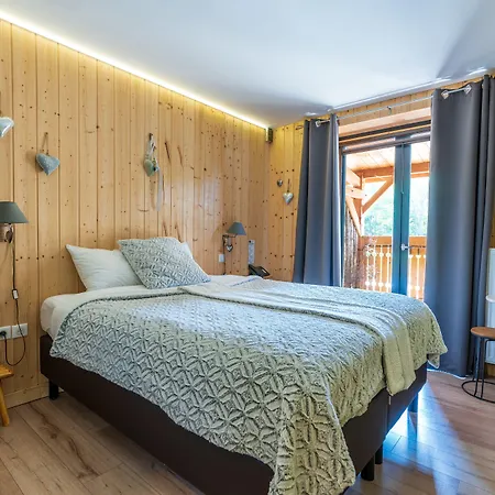 Apartmanhotel Domaine Du Hirtz, Restaurant & 3*