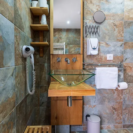 Domaine Du Hirtz, Restaurant & Lejlighedshotel 3*