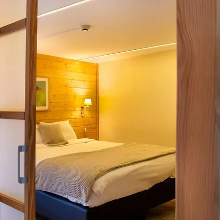 Domaine Du Hirtz, Restaurant & Lejlighedshotel Wattwiller