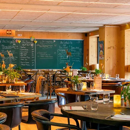 Lejlighedshotel Domaine Du Hirtz, Restaurant & 3*