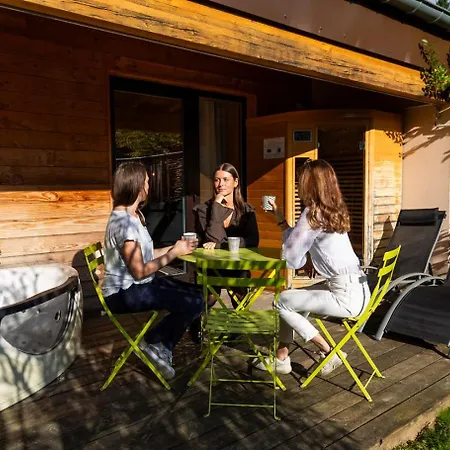Apartmanhotel Domaine Du Hirtz, Restaurant & 3*
