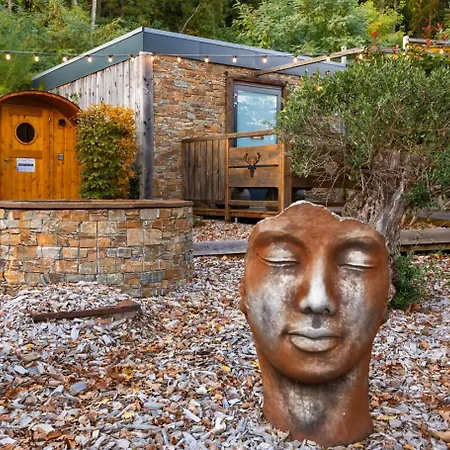 Domaine Du Hirtz, Restaurant & Lejlighedshotel 3*