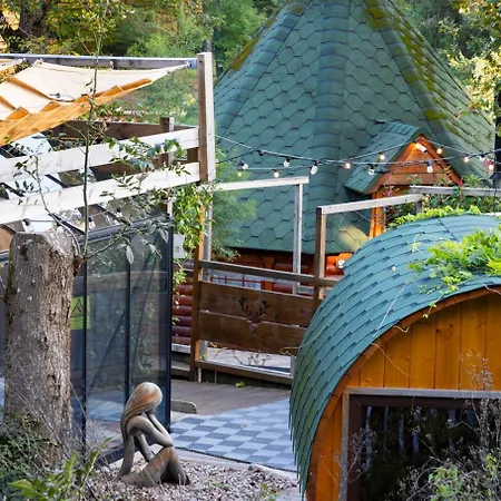 Lejlighedshotel Domaine Du Hirtz, Restaurant & 3*