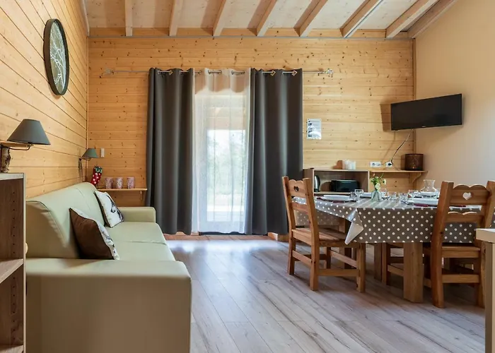 Domaine Du Hirtz, Restaurant & Aparthotel 3*